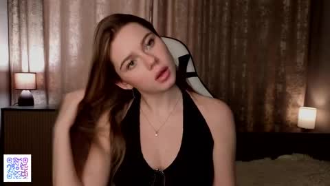 Emilia online show from May 2026 05:48:02 AM