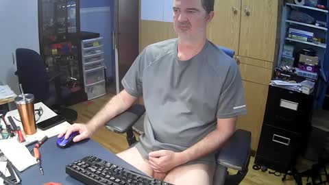 Snapshot of chatandfun666 chatting on September 2025 07:08:02 PM wanaBeYourToy online show from September 2025 07:08:02 PM