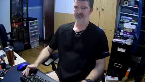 Snapshot of chatandfun666 chatting on October 2025 06:49:02 PM wanaBeYourToy online show from October 2025 06:49:02 PM