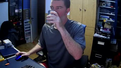 Snapshot of chatandfun666 chatting on November 2025 11:43:02 AM wanaBeYourToy online show from November 2025 11:43:02 AM