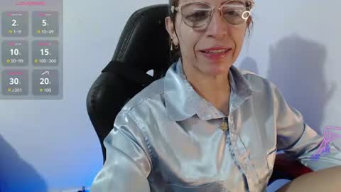 Snapshot of chayla_ruiz chatting on June 2026 10:19:02 AM CHAYLA VICTORIA RUIZ online show from June 2026 10:19:02 AM