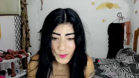 isabel online show from October 2025 11:24:02 PM