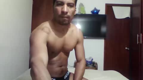 checar14 online show from November 2025 02:54:02 AM