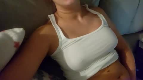 Snapshot of cheeekycouple02 chatting on December 2024 11:45:01 AM Cheeeky couple online show from December 2024 11:45:01 AM