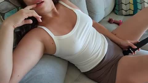 Snapshot of cheeekycouple02 chatting on June 2026 11:02:01 AM Cheeeky couple online show from June 2026 11:02:01 AM