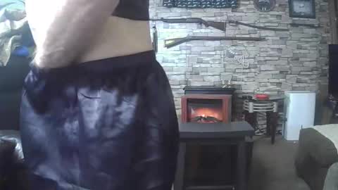 cheekers073163937 online show from April 2026 03:45:01 AM