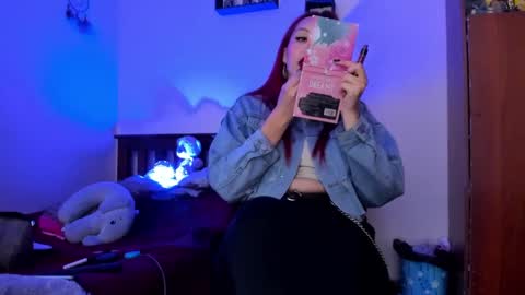 Snapshot of cheeryl chatting on December 2024 07:14:01 PM Miss Cheeryl online show from December 2024 07:14:01 PM