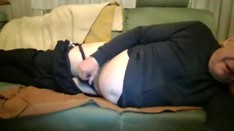 Tom online show from March 2026 10:35:02 PM