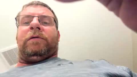 Snapshot of cheezeradam chatting on May 2026 06:59:01 PM cheezeradam online show from May 2026 06:59:01 PM