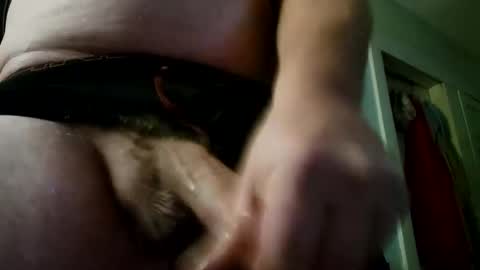 Snapshot of cheifedwahoo chatting on December 2025 03:34:01 AM cheifedwahoo online show from December 2025 03:34:01 AM