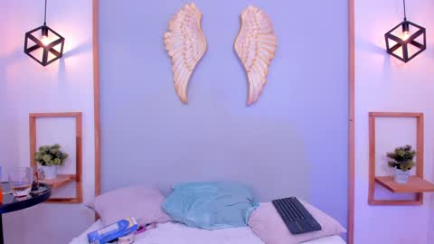 Chelsea  online show from December 2024 10:59:01 PM