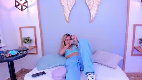 Chelsea  online show from December 2024 07:38:02 PM