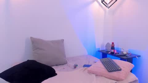 Chelsea  online show from October 2025 11:05:01 PM