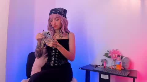 Chelsea  online show from December 2025 08:58:02 PM