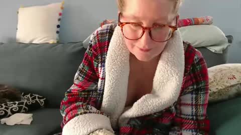 Chelsea online show from December 2024 06:38:02 PM