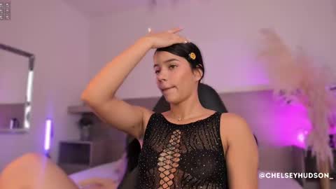 chelsey_hudson online show from October 2025 12:03:01 PM