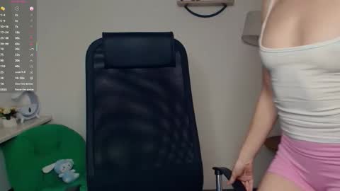 chelsiecleal online show from February 2026 08:16:02 PM