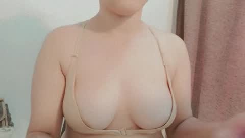 chenny online show from October 2025 10:21:01 PM