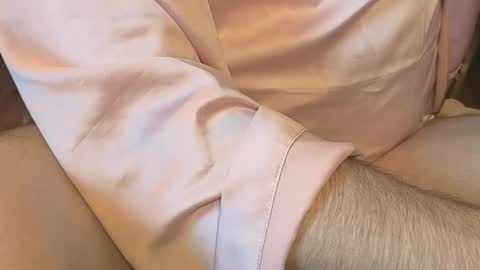 Snapshot of cherry_b0tt0m chatting on March 2026 02:39:02 PM Cherry Bottom online show from March 2026 02:39:02 PM