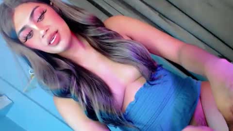 Snapshot of cherry_blossom28 chatting on November 2025 11:25:02 PM BINI online show from November 2025 11:25:02 PM