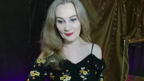 Snapshot of cherry_blossomsx chatting on October 2025 08:35:01 AM thanks guys see you tomorrow online show from October 2025 08:35:01 AM