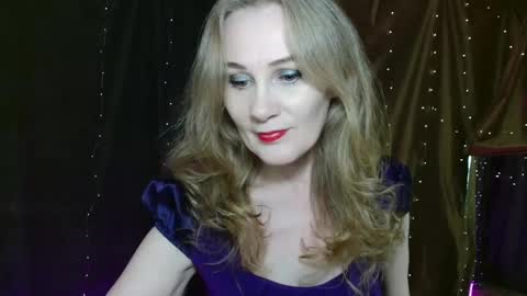 Snapshot of cherry_blossomsx chatting on November 2025 10:48:01 AM thanks guys see you tomorrow online show from November 2025 10:48:01 AM