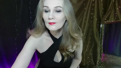 Snapshot of cherry_blossomsx chatting on November 2025 06:17:02 AM thanks guys see you tomorrow online show from November 2025 06:17:02 AM