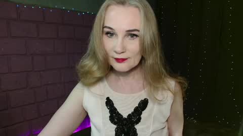 Snapshot of cherry_blossomsx chatting on April 2026 04:11:01 PM thanks guys see you tomorrow online show from April 2026 04:11:01 PM