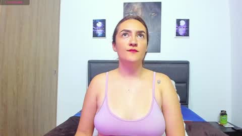 Snapshot of cherry_glam chatting on January 2025 04:22:02 AM I.G   online show from January 2025 04:22:02 AM