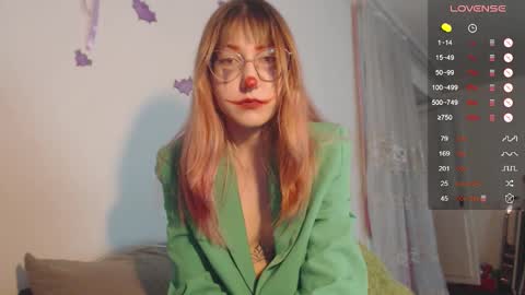 Cheryl online show from October 2025 06:53:02 PM