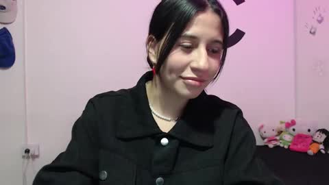 Snapshot of cherry_hc chatting on January 2025 10:15:02 PM Nezumy Rey  online show from January 2025 10:15:02 PM