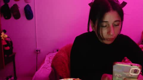 Snapshot of cherry_hc chatting on January 2025 05:00:02 AM Nezumy Rey  online show from January 2025 05:00:02 AM