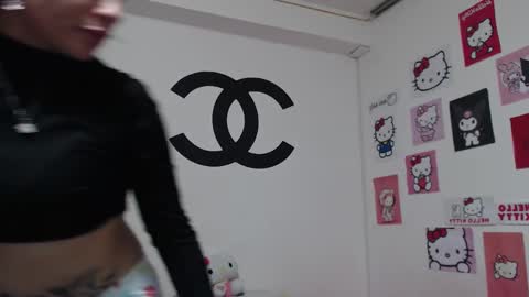 Snapshot of cherry_hc chatting on February 2025 04:51:02 AM Nezumy Rey  online show from February 2025 04:51:02 AM