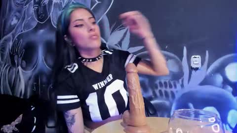 cherry jenklins87 online show from February 2026 12:46:01 PM