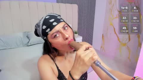 Muriel online show from May 2026 04:08:02 AM