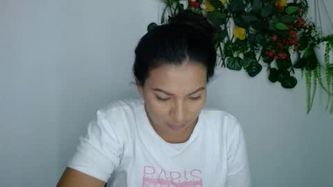 Snapshot of cherry_provocation chatting on December 2025 12:37:02 AM cherry online show from December 2025 12:37:02 AM