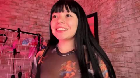     online show from October 2025 12:09:02 PM