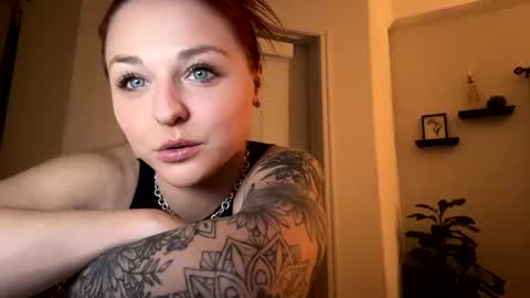 Snapshot of cherrybaby690 chatting on February 2025 01:45:02 AM cherrybaby690 online show from February 2025 01:45:02 AM