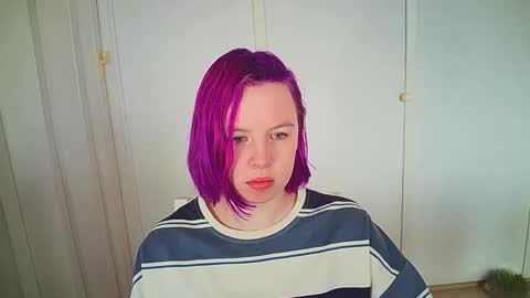 cherrybaby_0 online show from February 2026 07:45:01 AM