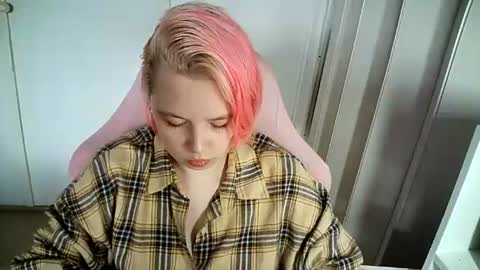 cherrybaby_0 online show from June 2026 11:01:02 AM