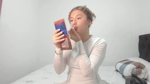 Snapshot of cherryblossom_23 chatting on April 2026 11:27:01 PM cherryblossom_23 online show from April 2026 11:27:01 PM