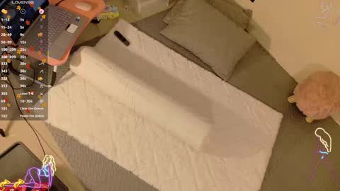 Cherry online show from November 2025 02:04:02 AM