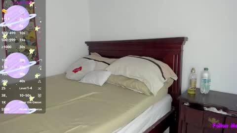 Sofia online show from February 2026 12:03:01 PM