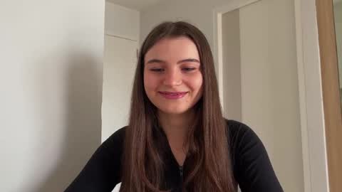 Snapshot of cherryelin chatting on December 2024 06:02:02 AM Lina online show from December 2024 06:02:02 AM