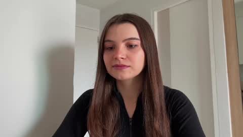 Snapshot of cherryelin chatting on December 2024 04:18:02 AM Lina online show from December 2024 04:18:02 AM