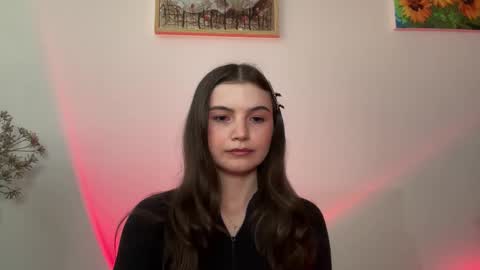 Snapshot of cherryelin chatting on May 2026 02:31:01 AM Lina online show from May 2026 02:31:01 AM