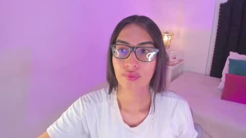 Cherry online show from October 2025 12:04:01 PM