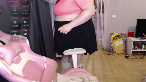 Snapshot of cherryxgirlll chatting on June 2026 01:41:02 AM CherryXGirlll online show from June 2026 01:41:02 AM
