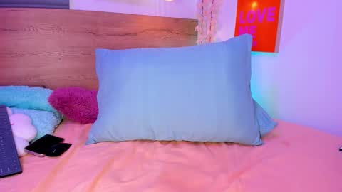 Cherry Queen online show from January 2026 12:27:01 AM