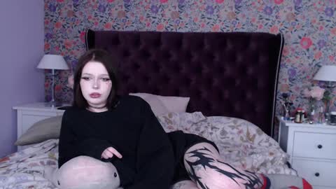 amelia online show from December 2024 09:36:02 AM